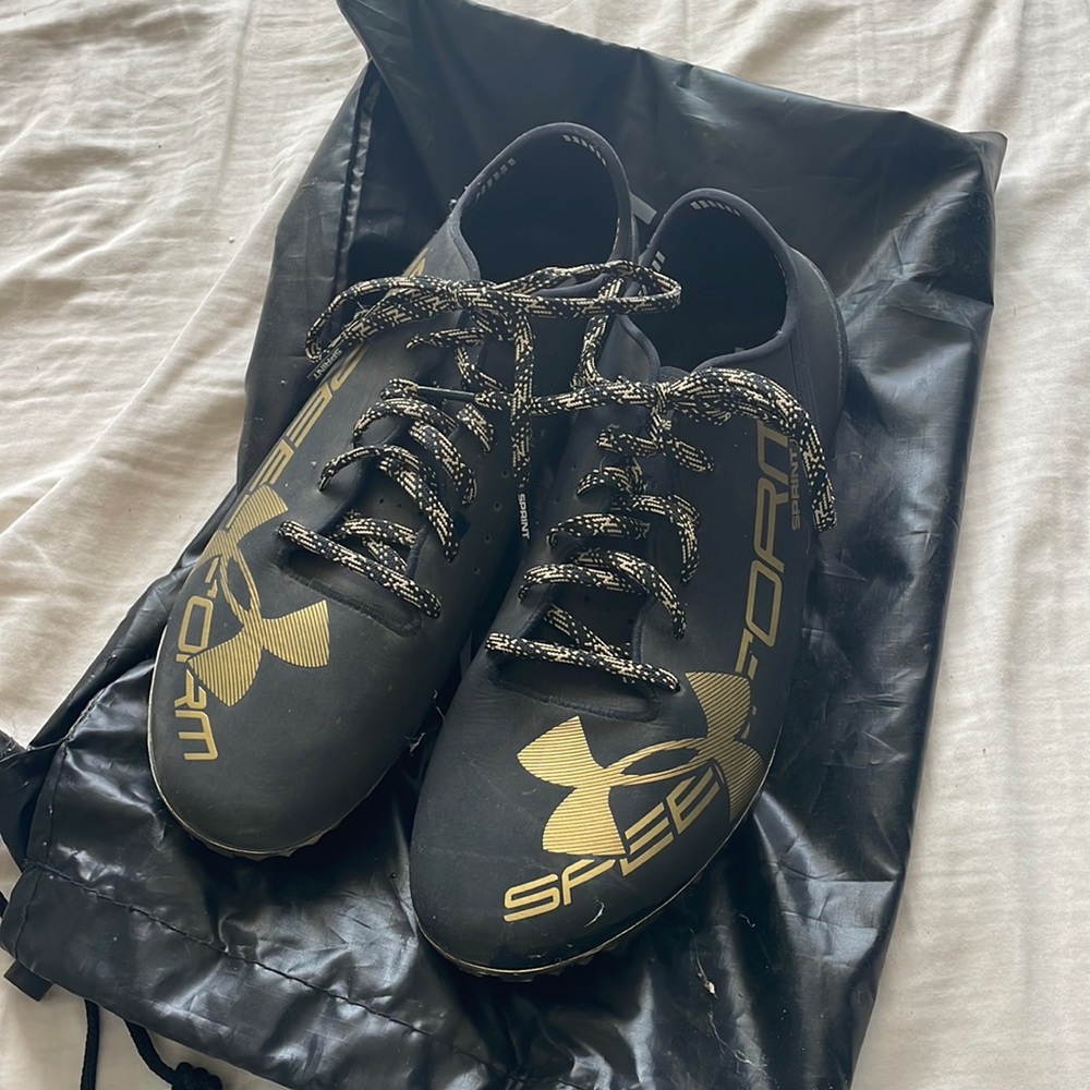 Nike men’s 9.5 track spikes